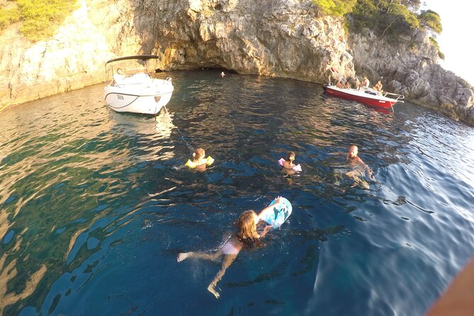 4h / 6h / 8h Elaphite Islands Tour with 6.5m/21FT SunDeck Boat - Sunj Beach and Picigin: The Island Beach Break Dubrovnik Needed