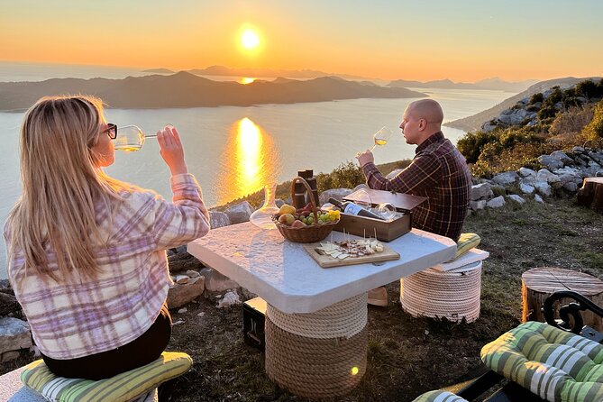 Authentic private viewpoint wine&dine tour - Milos Winery and Pelješac: family-run wine talk you can actually use