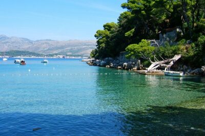 Blue Cave and caves Discovery Dubrovnik - Group Tour by Boat - Dubrovnik from the water: the calm start before the caves