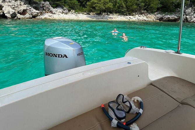BLUE CAVE & ELAPHITI ISLANDS 4 HOURS ALL INCLUSIVE boat tour - All-Inclusive Drinks: Fun, Useful, and Still Age-Restricted