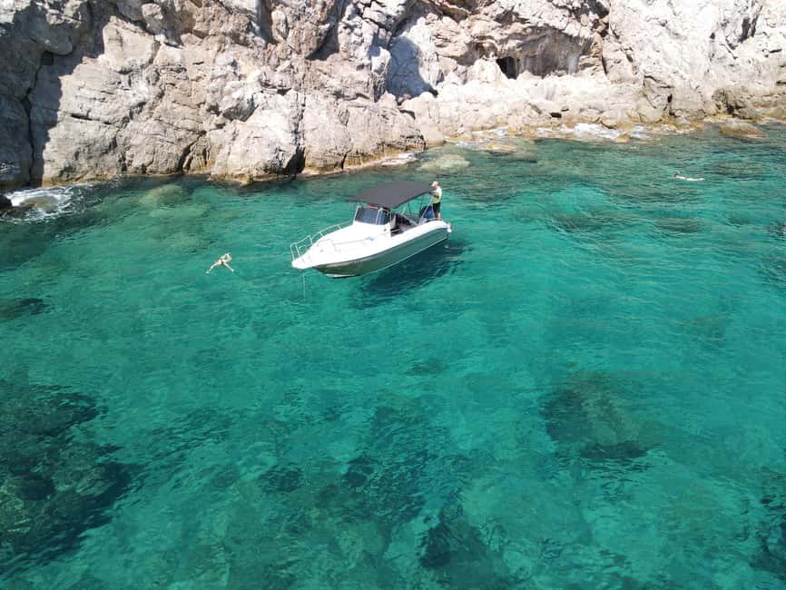 Blue Cave-Green caves-Lopud Sandy beach - tour with drink - The pace in 4 hours: why small groups feel different