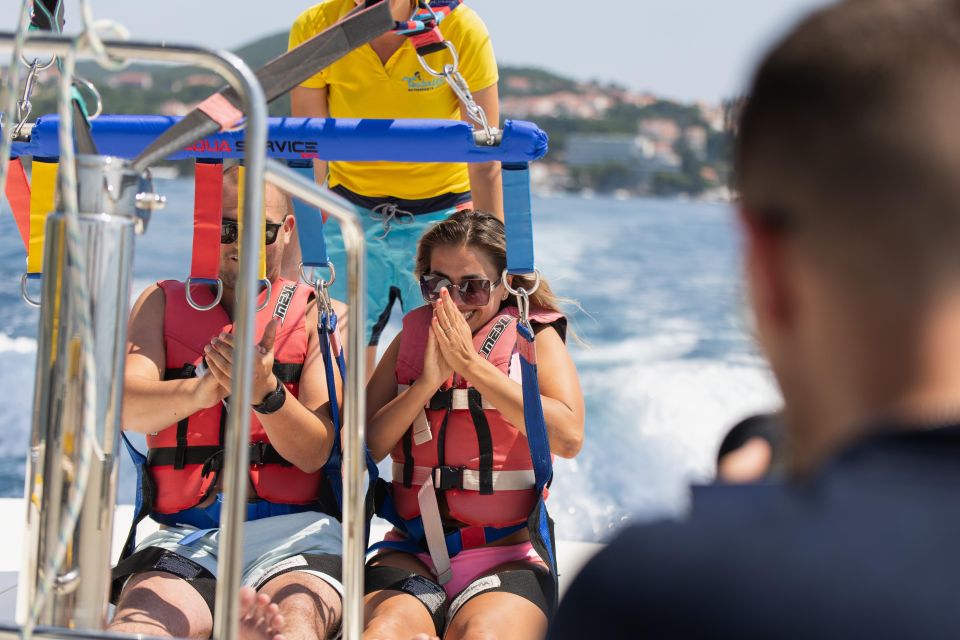 Cavtat: Parasailing - Getting Hooked In: What You’ll Wear and Why Footwear Matters