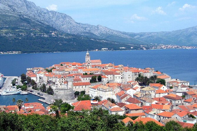 Day Tour of Korcula Island from Dubrovnik with Wine Tasting - Ston: coffee first, then walls, viewpoints, and salt history