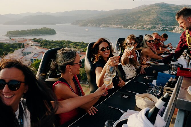 Dinner in the Sky Dubrovnik - Dine 50m above ground - Safety and Comfort: What to Expect When You’re Strapped In