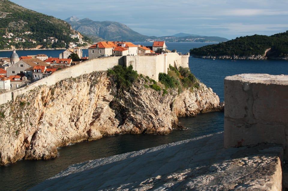Dubrovnik: 2h Private Game of Thrones Walking Tour - Cersei’s Walk of Atonement and the Iron Throne Photo Moment