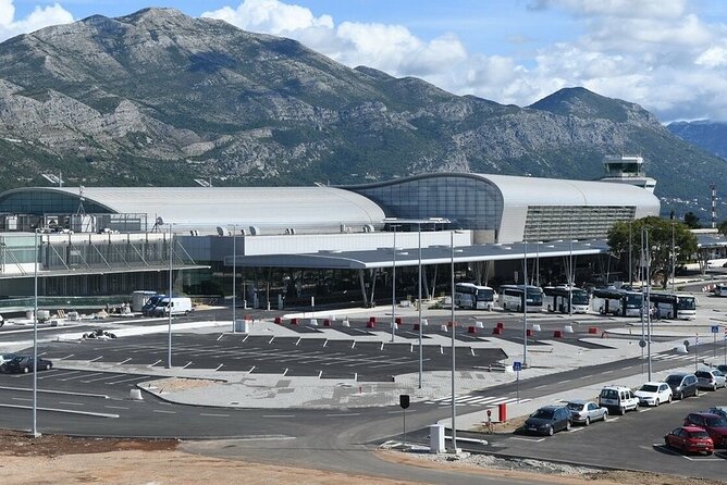 Dubrovnik airport to Dubrovnik city private transfer - The drive: what the 35 minutes usually feels like