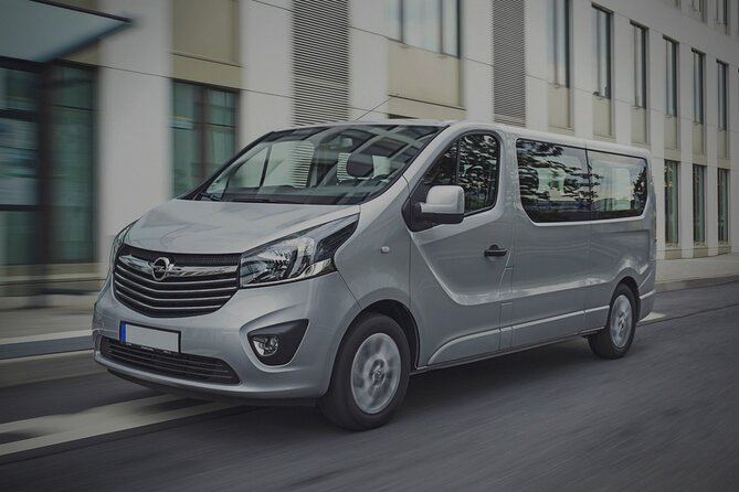 Dubrovnik Airport Transfer Shuttle - Getting in contact fast: mobile ticket and phone pickup