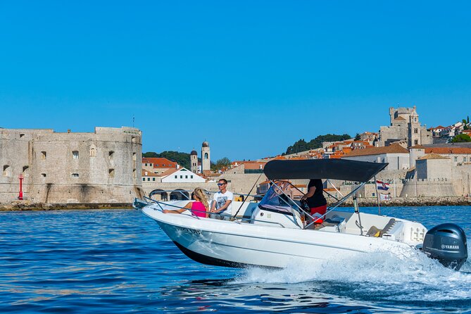 Dubrovnik boat mixed fun tour - Koločep Island: a waterside day with Blue Cave snorkeling