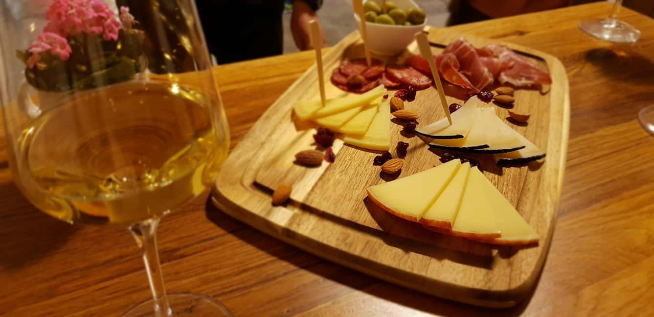 Dubrovnik: Croatian Food, Wine & Old Town Highlights Tour - Coffee, dessert, and the final tasting moment