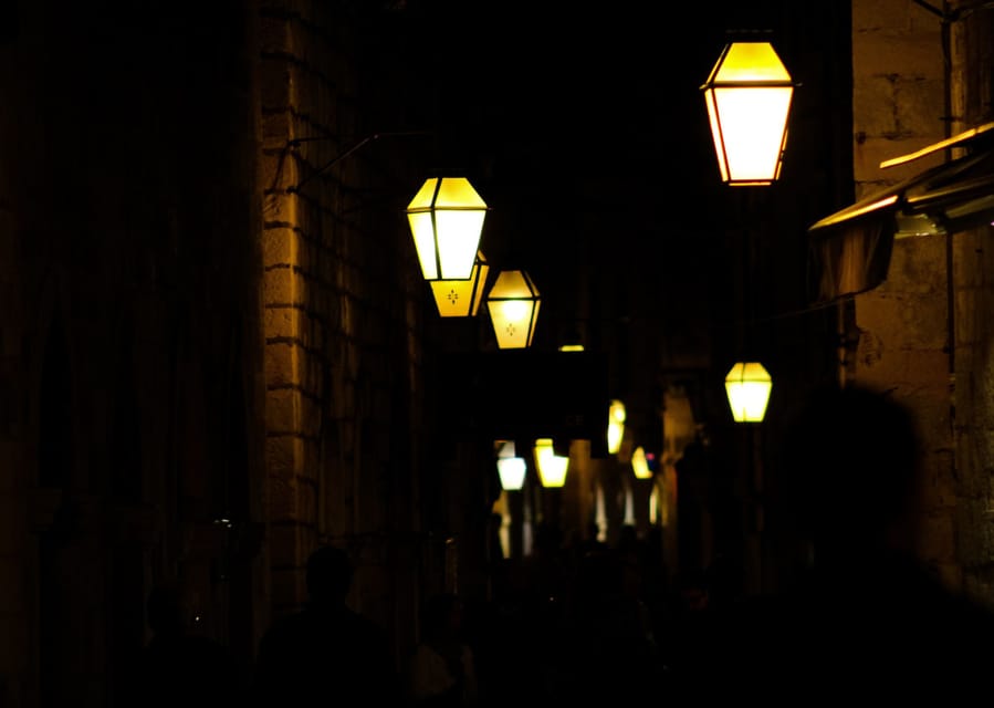 Dubrovnik: Dark tales of the Old Town - Noble Palaces and Power: Where the Story Turns Toward Control