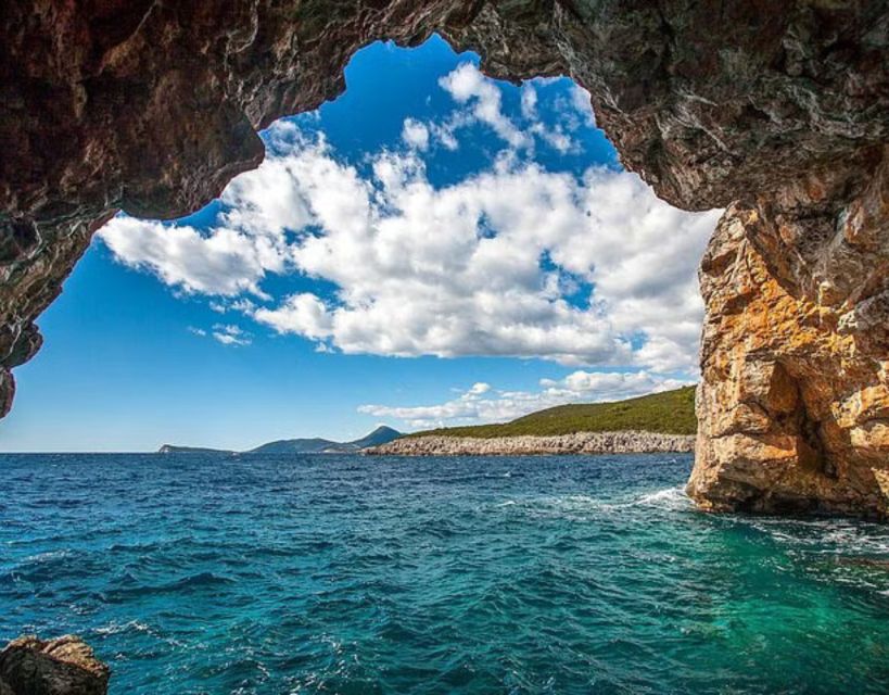Dubrovnik: Elaphiti Islands Caves Snorkeling & Swimming Tour - Included perks that add real comfort on the water