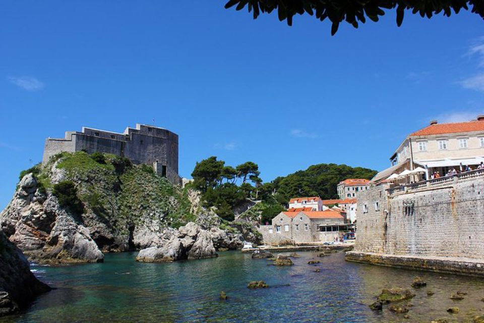 Dubrovnik: Game of Thrones and City Walls Walking Tour - Meeting at Pile Square: Getting Oriented Outside the Old Town Walls