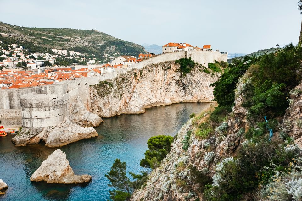 Dubrovnik: Game of Thrones and Lokrum Island Walking Tour - Should you book Dubrovnik Walks and Lokrum’s Game of Thrones route?