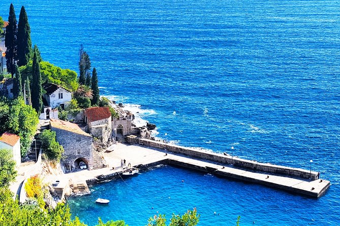 Dubrovnik Game of Thrones Driving Tour - Trsteno Arboretum: Royal Gardens scenes in the real gardens