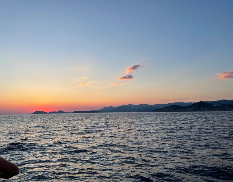Dubrovnik: Golden Hour Sunset Cruise - Key things that make this sunset cruise worth it