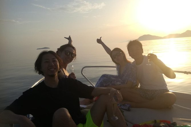 Dubrovnik: Golden Hour Sunset Cruise with Drinks - Who This Dubrovnik Sunset Cruise Fits Best