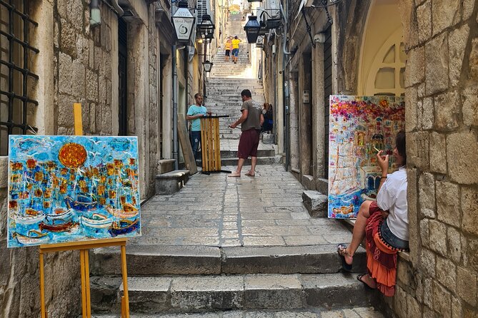 Dubrovnik History Tour + Local Shop Experience (Small Group) - Onofrio Fountain and everyday landmarks that reset your focus