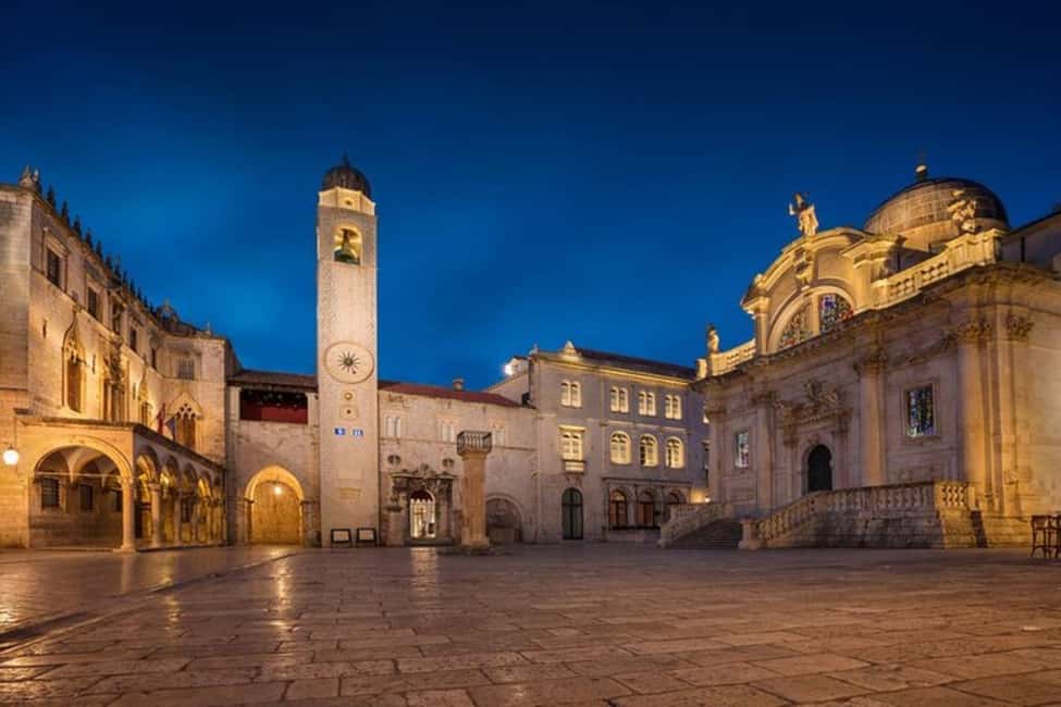 Dubrovnik : Must-See Private Walking Tour With A Guide - Practical tips for a smoother Old Town walk