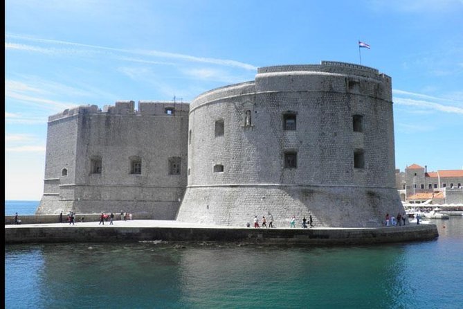 Dubrovnik Old City Walls Private Tour - Revelin Fortress to the City Walls entrance: start strong, get oriented fast