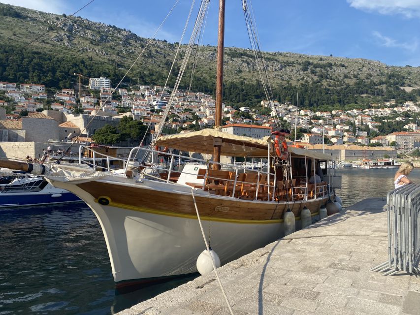 Dubrovnik: Old Town Cruise with Lunch - Sailing by Dubrovnik’s Old Town Walls: The Main View You Came For