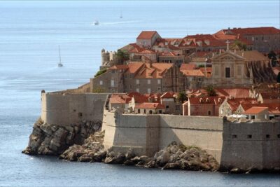 Dubrovnik Old Town: Small-Group Walking Tour With A Local - Small-group comfort: what the eight-person cap changes