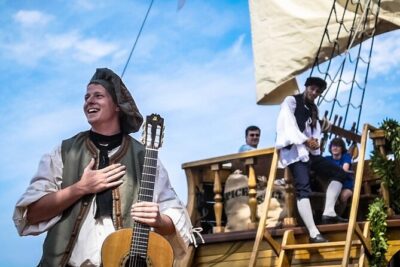 Dubrovnik Panoramic Cruise on a Wooden Galleon with a Live Show - Lokrum Island Stop: Stories and a Break From Walls