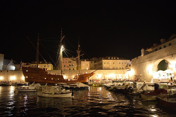 Dubrovnik Panoramic Night Cruise with Karaka - Key highlights to notice before you board