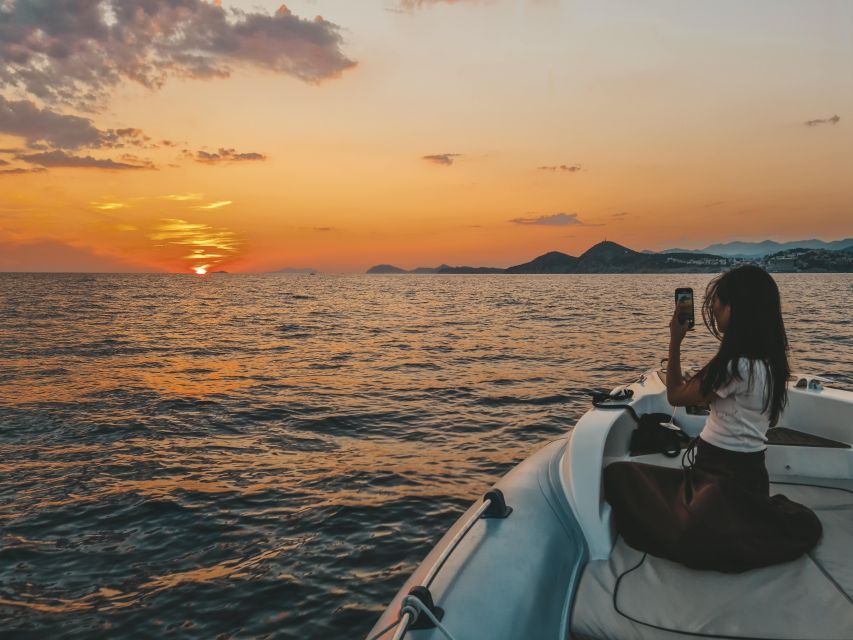 Dubrovnik: Private Boat Cruise at Sunset with Champagne - Where You Start: Old Town Port Meeting Point and Easy Flow