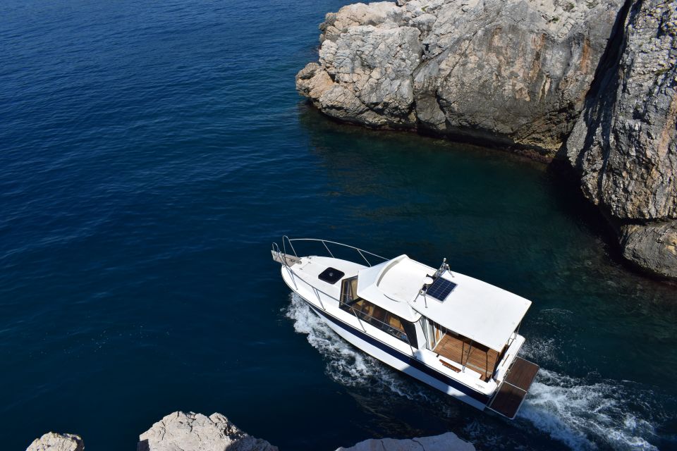 Dubrovnik: Private Boat Rental for Parties & Alcohol - Private Boat Party Around Dubrovnik: what you’re really paying for