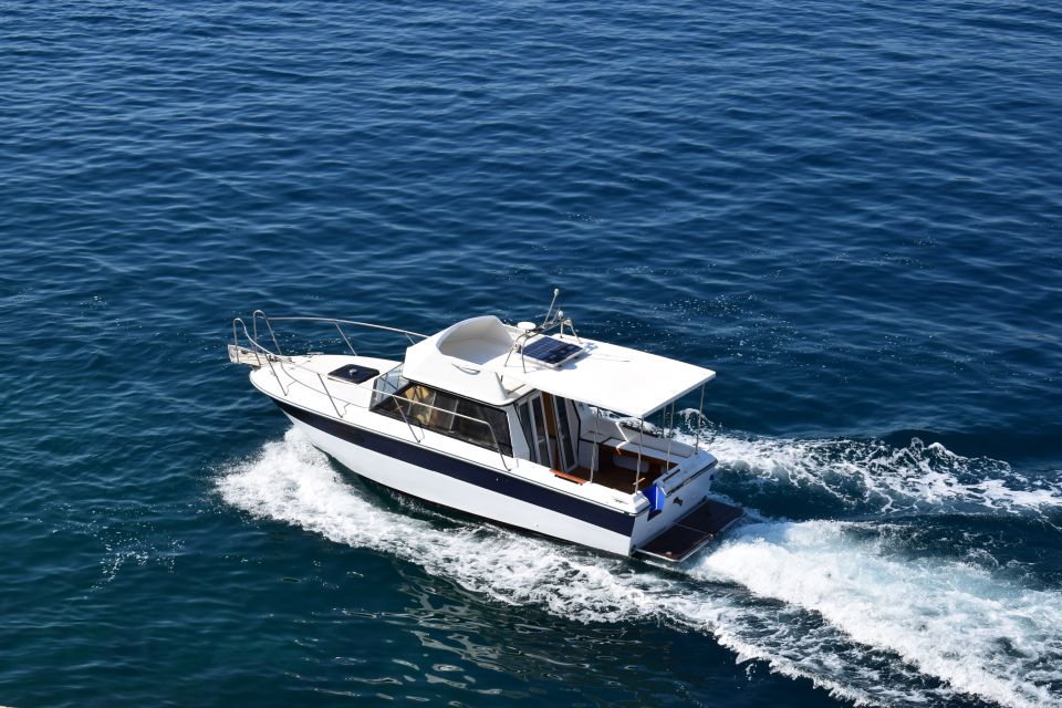 Dubrovnik: Private Boat Rental for Parties & Alcohol - The boat setup: 8.3 meters, a calm pace, and room to move