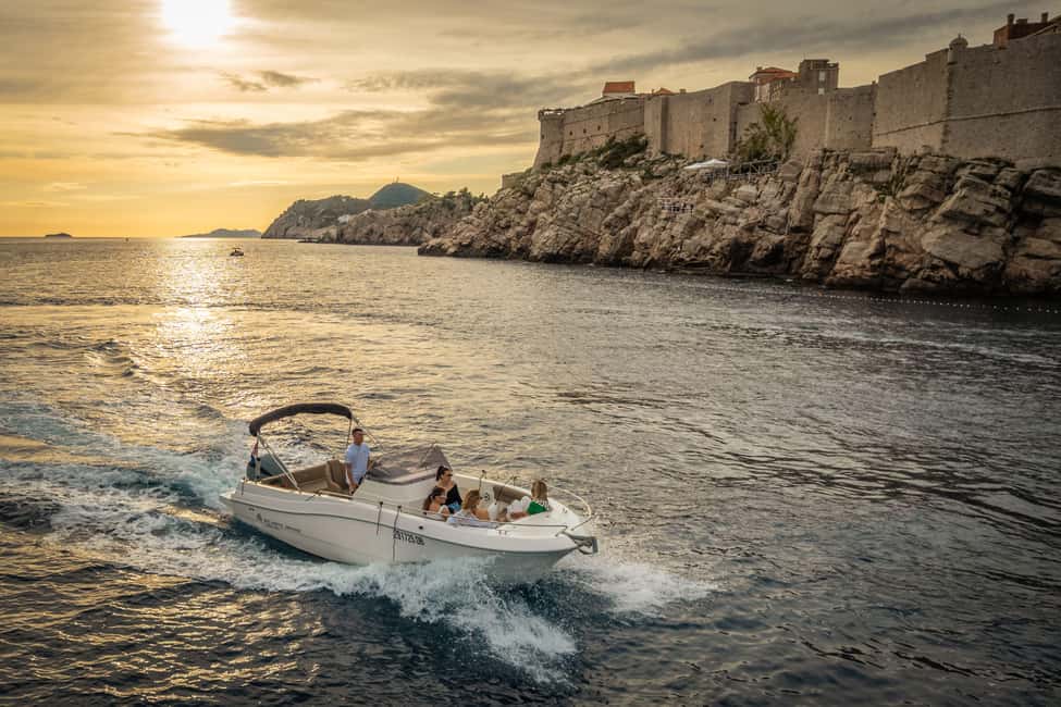 Dubrovnik Private Speedboat Tour to Elaphite Islands - Lovrijenac in 10 minutes: the fortress built on a 37-meter rock