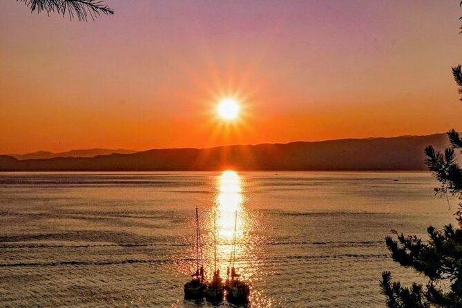 Dubrovnik : Private Sunset Tour around Old Town or Blue Cave - Key Things That Make This Sunset Sail Worth Your Time