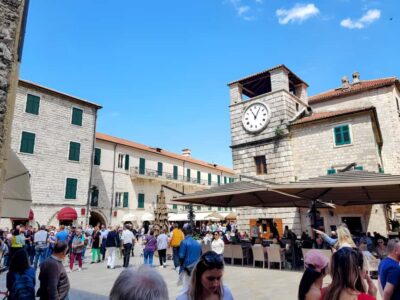 Dubrovnik: Private Tour to Montenegro, Kotor, and Perast - Private Van Comfort: A Day Trip That Doesn’t Feel Like a Whip Around