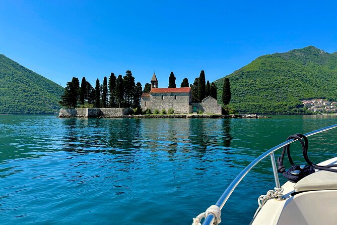 Dubrovnik: Private Tour to Montenegro - Kotor & Perast - Lunch And Snacks Not Included: Your Simple Meal Strategy