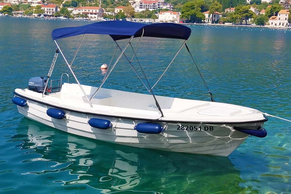 Dubrovnik: Rent a fun and easy to use boat without license - License-Free Boating: The Part That Feels Effortless