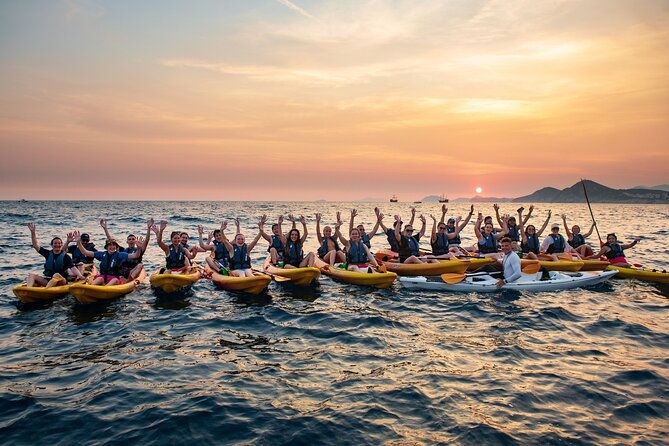 Dubrovnik: Sunset Kayak & Snorkel Tour with Wine & Water - Key highlights at a glance
