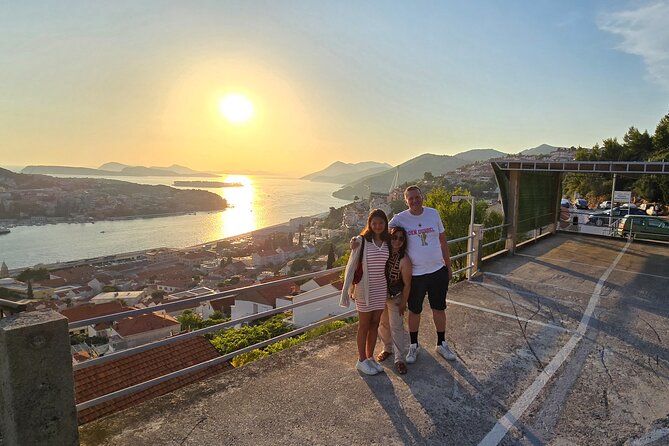 Dubrovnik Sunset Tour with Scenic Views and Local Wine - Hotel Adria Viewpoint: The Islands and Districts in One Frame