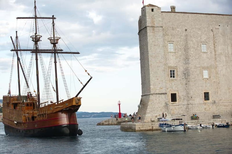 Dubrovnik walking tour and cruise on Karaka ship - Key Highlights