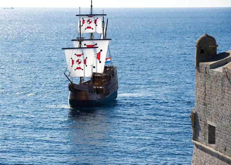 Dubrovnik walking tour and cruise on Karaka ship - The Karaka Cruise: Your Fast Track to Dubrovnik Views