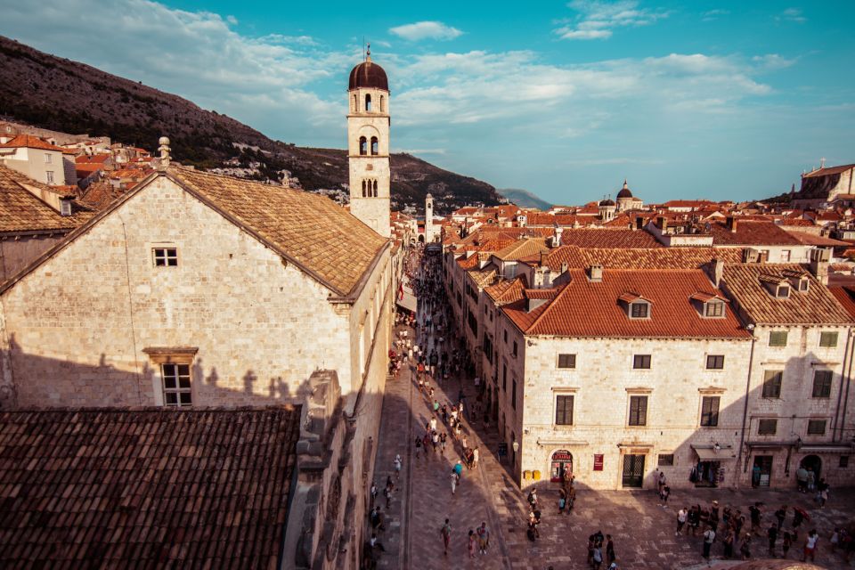 Dubrovnik: Walls and Wars Walking Tour - Lovrijenac Fortress: The Dramatic Side of Defense