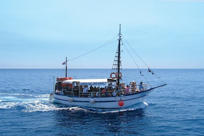 Elaphite Islands Cruise with Local Gastronomy at Captain's House - Elaphite Islands by boat: why Dubrovnik’s neighbors feel special