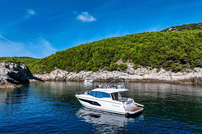 Exclusive Luxury Yacht Tour of the Elaphiti Islands - Price and group math: what $2,831.25 really means