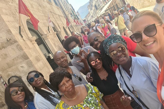 Explore Dubrovnik Old Town Walking Tour - Luza Square and Sponza Palace: the city’s busy crossroads