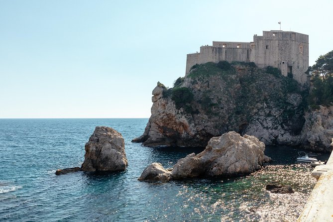 Family Friendly Dubrovnik Private City Tour - Onophrian Fountain: A Refresh Break at a Must-See Landmark