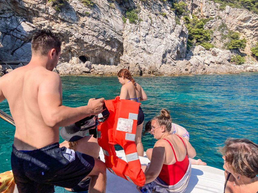 From Dubrovnik/Cavtat: Blue Cave, Sunj Beach Speed Boat Tour - FAQ
