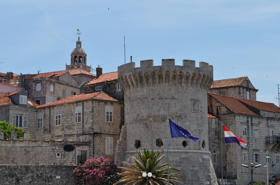 From Dubrovnik: Korcula Island Tour with Wine Tasting - Three hours free in Korčula: how to use your time well