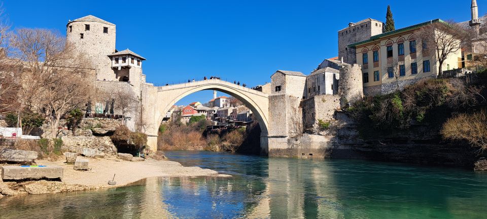 From Dubrovnik: Mostar and Kravica falls Small Group Tour - Small van, 8 people: why the group size changes everything