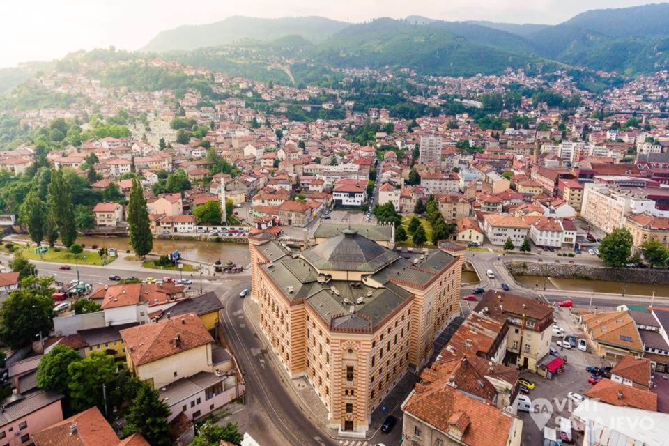 From Dubrovnik: Sarajevo and Mostar Private Full-Day Tour - Climbing for Views in Mostar: The Mosque Minaret Moment