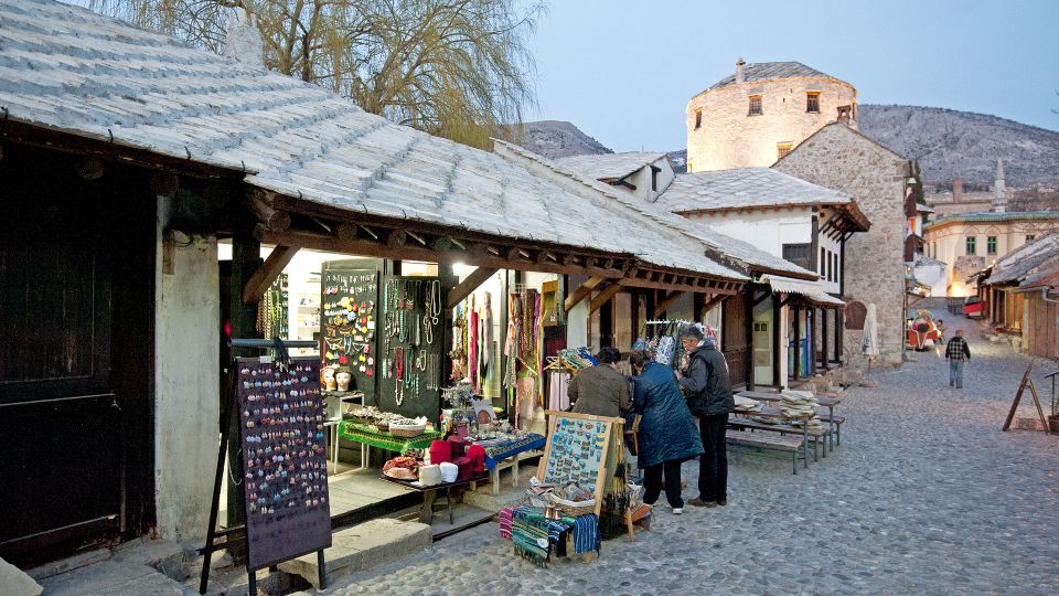 From Dubrovnik to Mostar and Kravice waterfalls - Mostar Old Town: Guided Sights Plus 3 Hours to Wander