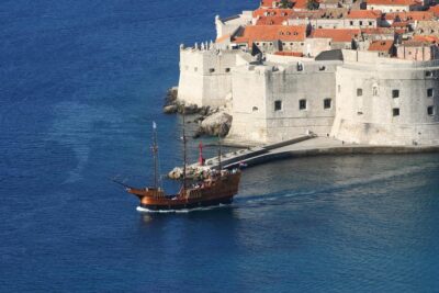 From Split: Dubrovnik Day Trip incl. Stop in Ston - Pelješac Peninsula: the scenic in-between you’ll actually enjoy